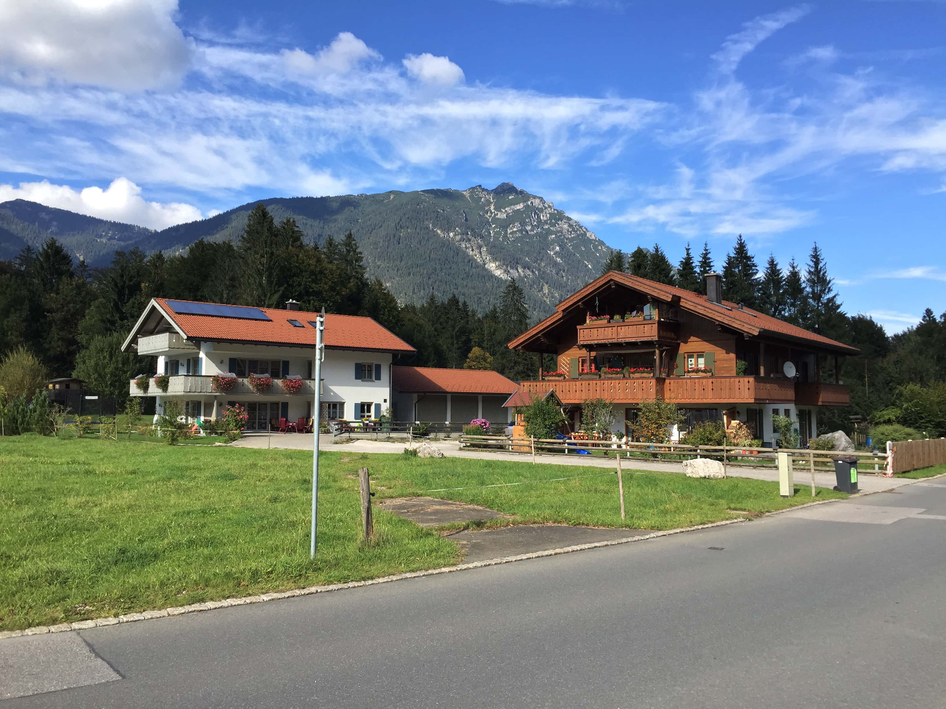 A few German houses located in the Bavarian Alps.