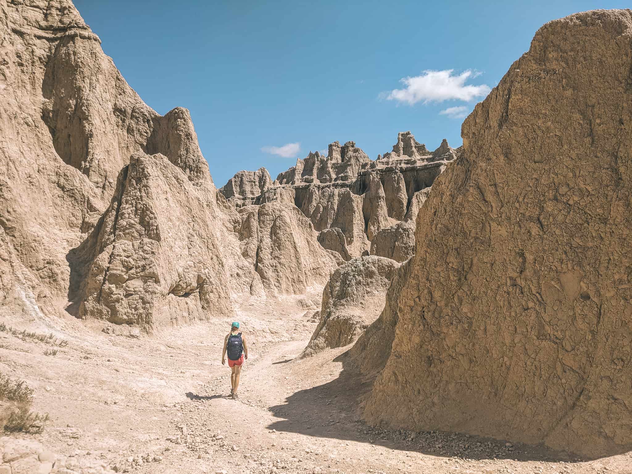 11 Amazing Things To Do In The Badlands 2022 - Mike & Laura Travel