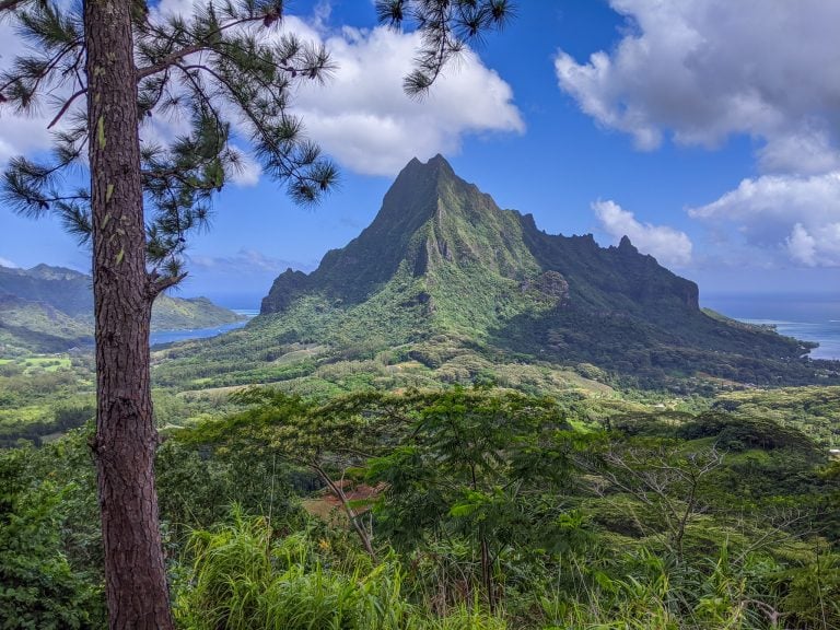 Is Bora Bora expensive?