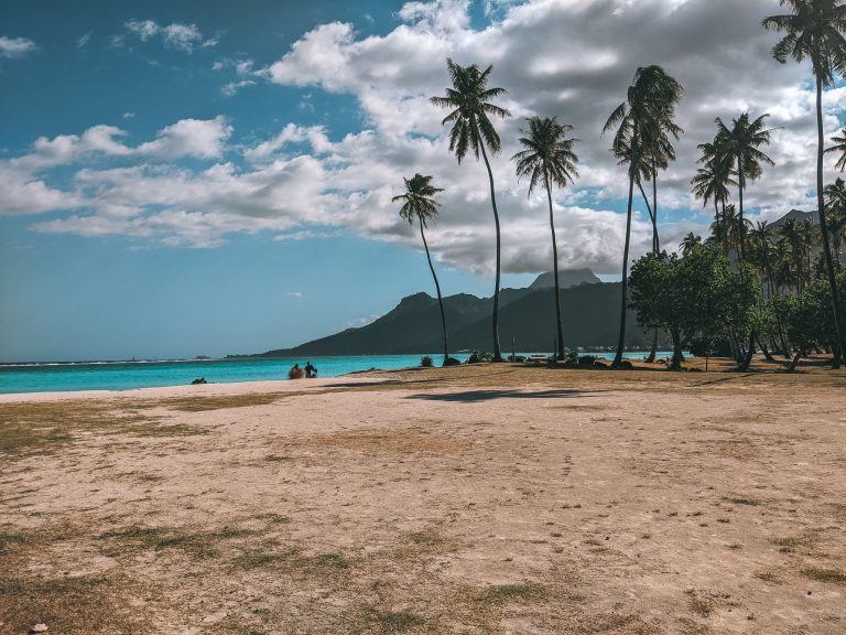 A Picture of the Beach in Moorea, French Polynesia During October - The Best Time To Visit.