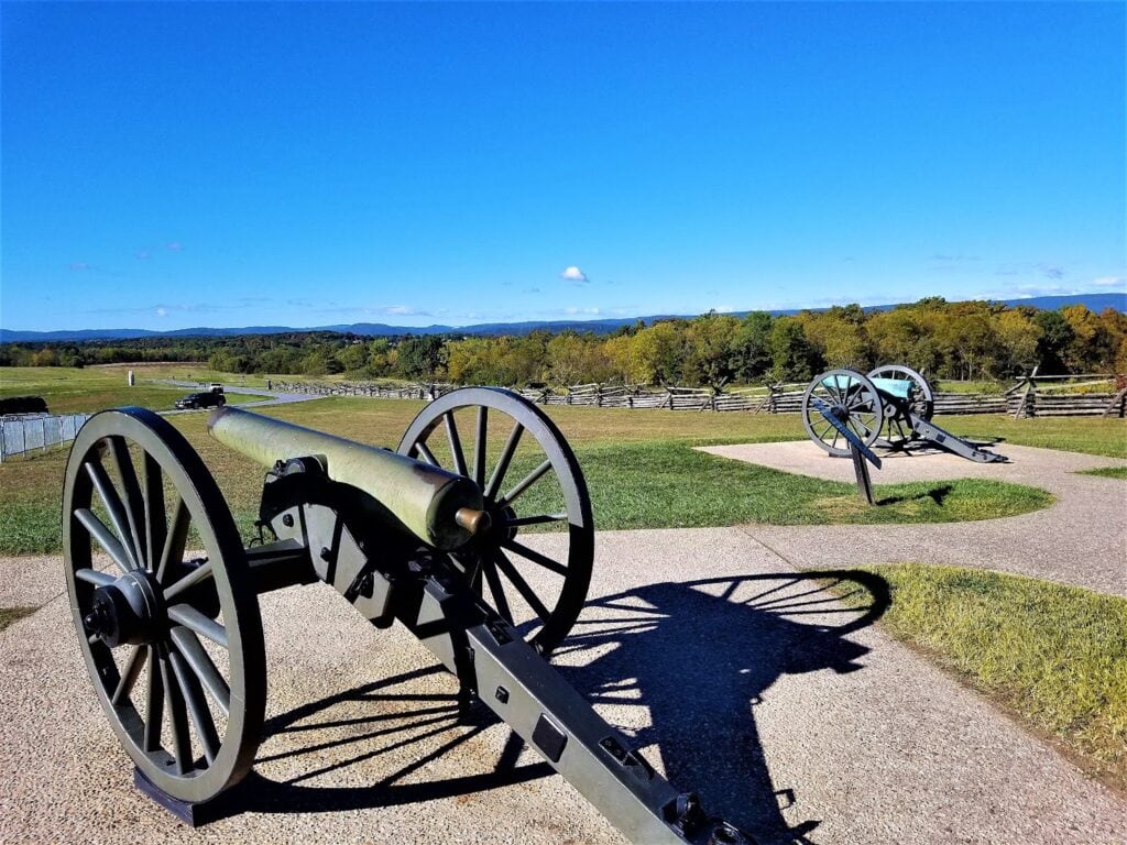 Cannon at Gettysburg battlefield, one of the top Pennsylvania famous landmarks.