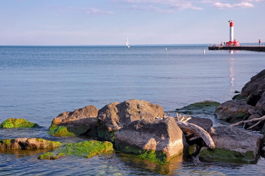 Oakville is perfect for people who want access to Toronto without actually living in the big city.