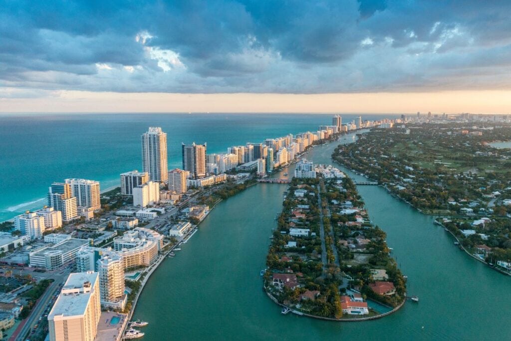 Generally, Miami Beach is safe to visit and walk around (just don’t walk on the beaches at night). 