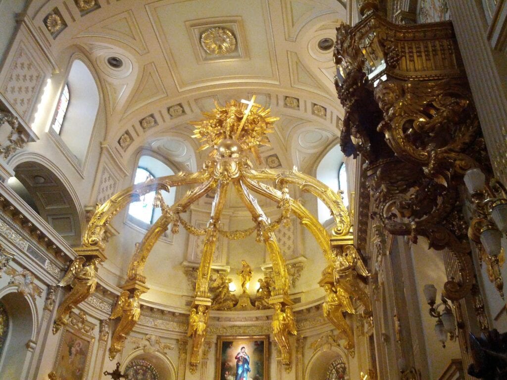 The Notre-Dame de Québec Basilica-Cathedral has burned down twice and been rebuilt.