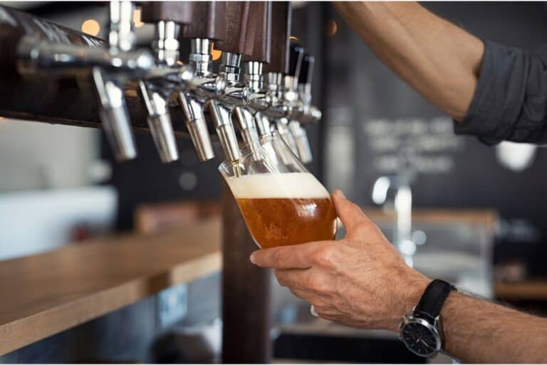 Vail Bars: Where To Drink & Nightlife In Vail-Avon 2025