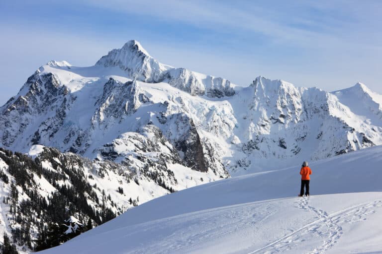 These 5 Washington Ski Resorts Have The Most Powder Days